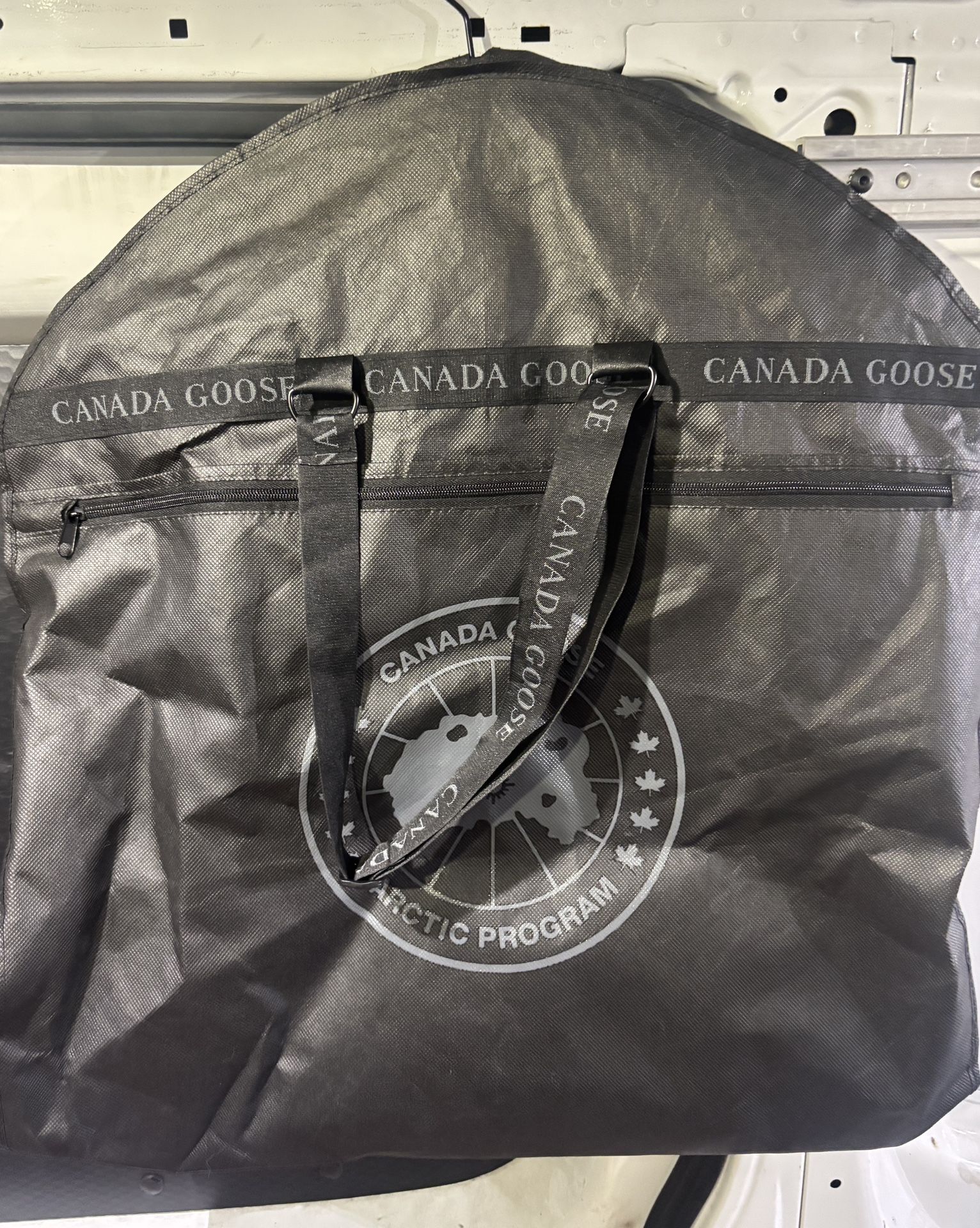Canada goose long garment bag for jacket with hanger