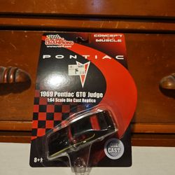 2002 Racing Champions 1969 Pontiac GTO Judge 