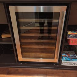 Allavino Wine Refrigerator 