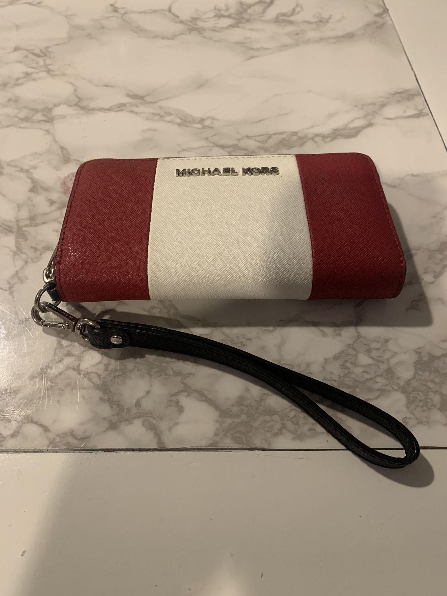 Michael Kors Clutch