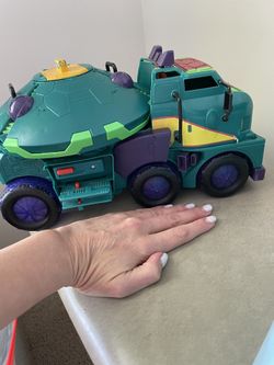 Large Ninja Turtles car