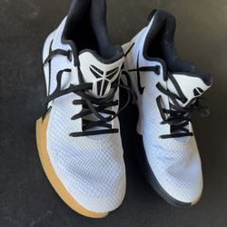Nike MAMBA Focus Size 9 Lightly Worn