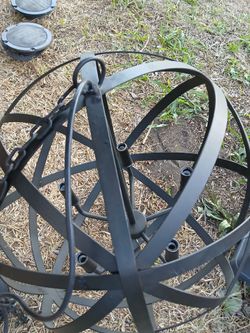 Cool ball light fixture uses the small round bulbs about 5 or mabe 6 $15
