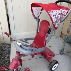 Radio Flyer FOLDABLE Tricycle,4-in-1 Stroll 'N Trike, Tricycle 