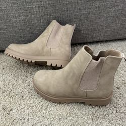 Women’s Boots