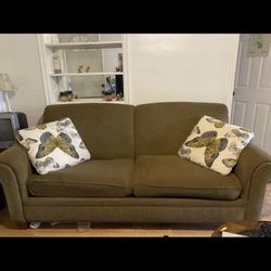 Brown Pull Out Couch