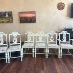 Vintage Farmhouse Dining Table Set – 6 Chairs