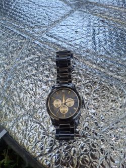 Men's watch $10