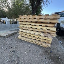 Wood Pallets 