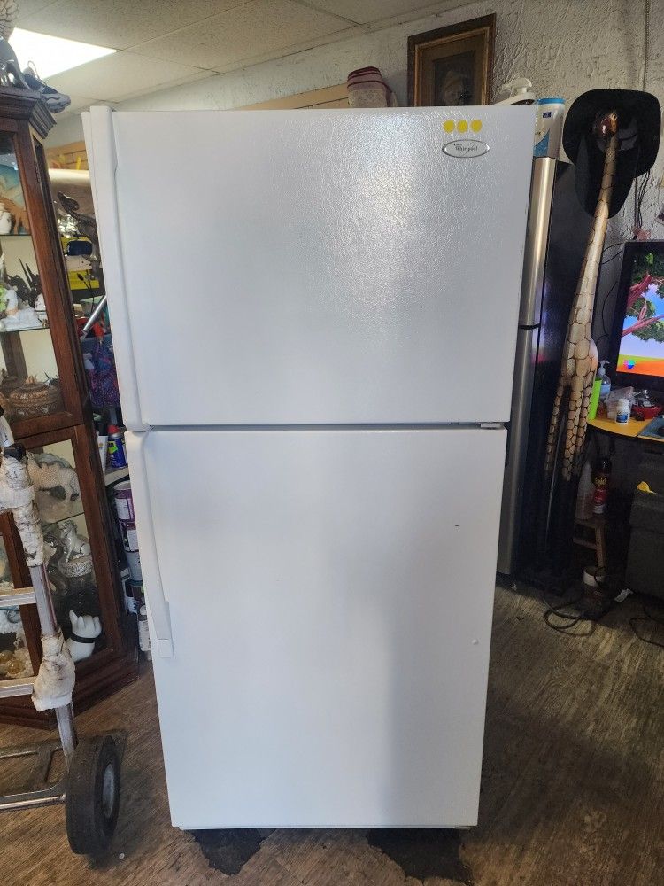 whirlpool Refrigerator 66x30x30