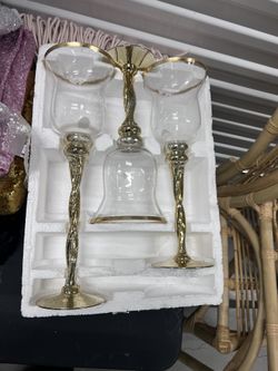 Gold Rim Goblet Centerpiece Set