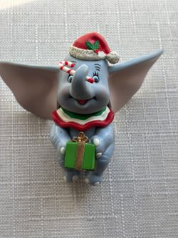 Grolier Disney Dumbo Christmas ornament