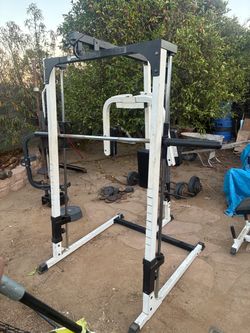 Smith Machine with Pulleys and Chest Fly
