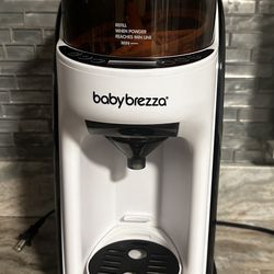 Babybreeza Formula Pro Advanced Baby Formula Dispenser