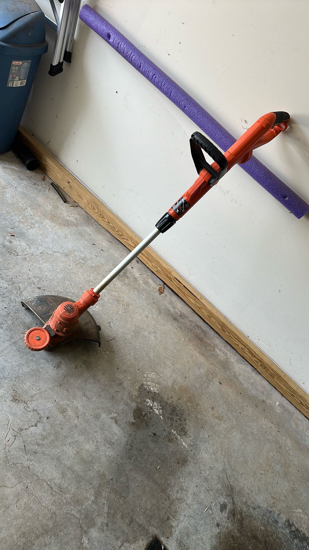 Black & Decker Electric Trimmer