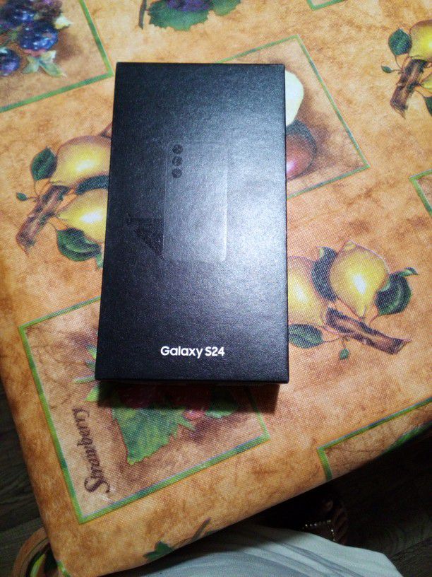Samsung Galaxy S24 Brand New