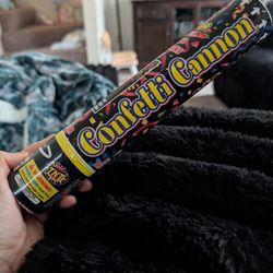 Free Confetti Cannon - South 4th Avenue, Everett