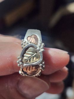 Vintage Blackhills sterling and 12k ring