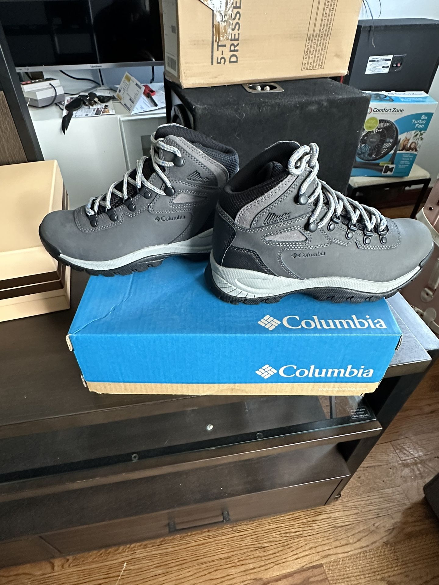 Columbia Women Boots