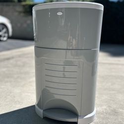 Dekor Diaper Pail