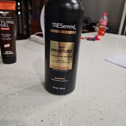 Men's shampoo Just $5.00
