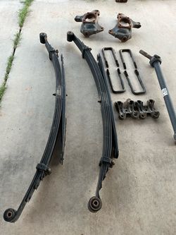 Leaf Springs,Spindles,Ubolts & Saddles,Frint Driveshaft For GMC 2500