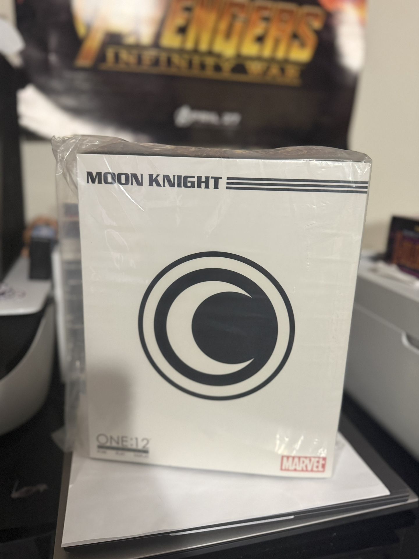 Mezco One:12 Marvel Moon Knight