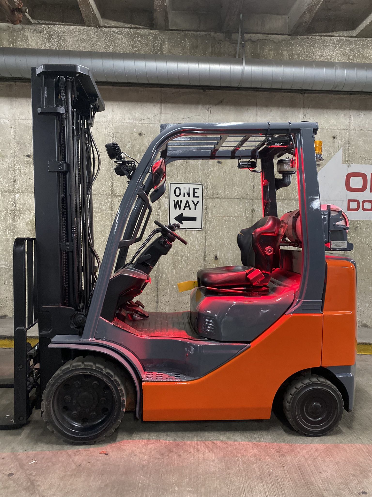 2021 TOYOTA M8 forklift for sale 