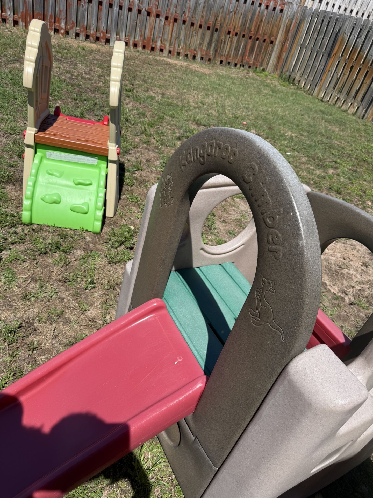 Kangaroo Climber And Treehouse House Slide
