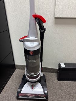 Vacuum Hoover Wind Tunnel as new only used in office for 3 months
