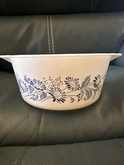 Pyrex Vintage COLONIAL MIST 1.5L Bowl  474-B Pour Tab handles on each side