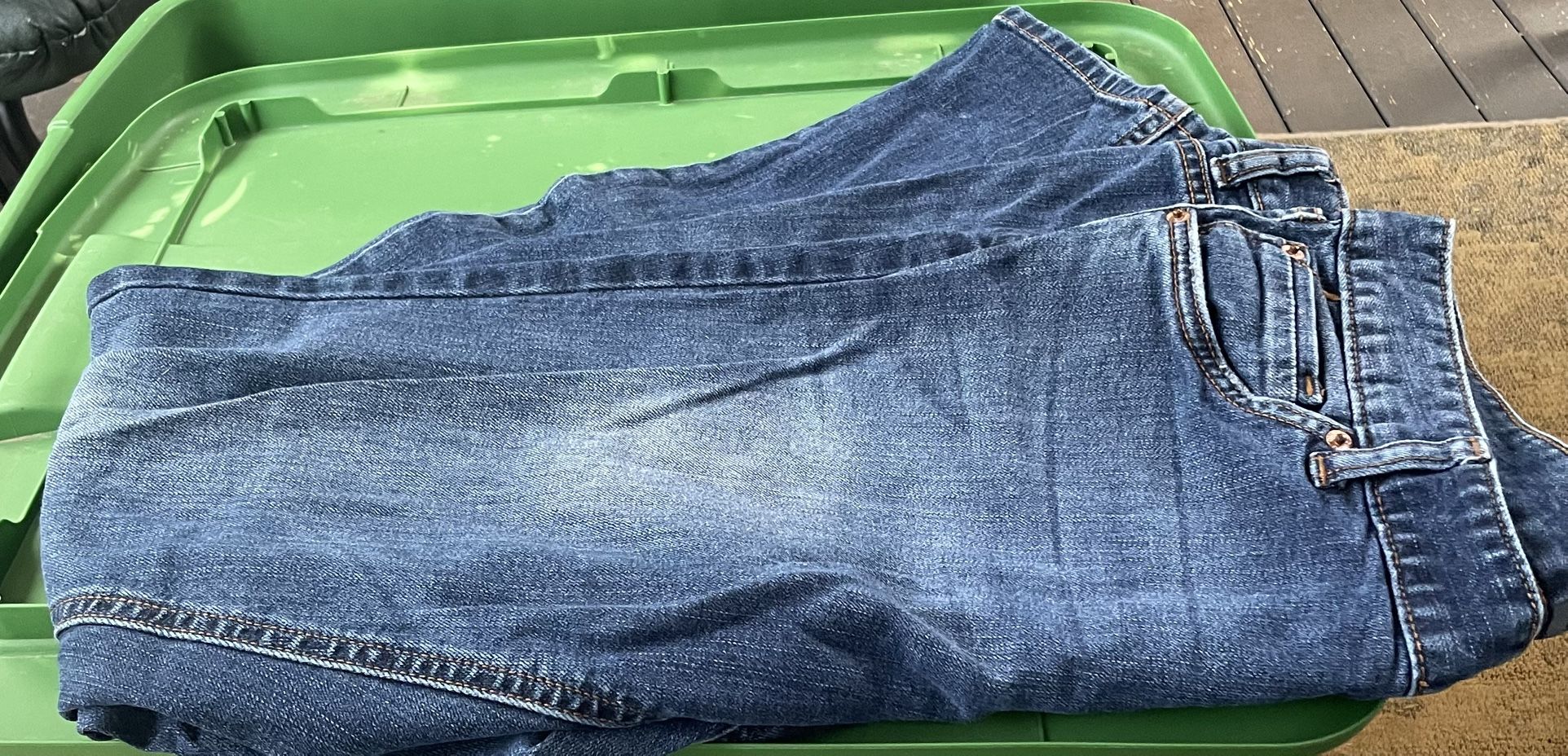 Jeans