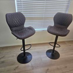 Bar Stools 