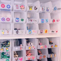 CROC CHARMS WHOLESALE!