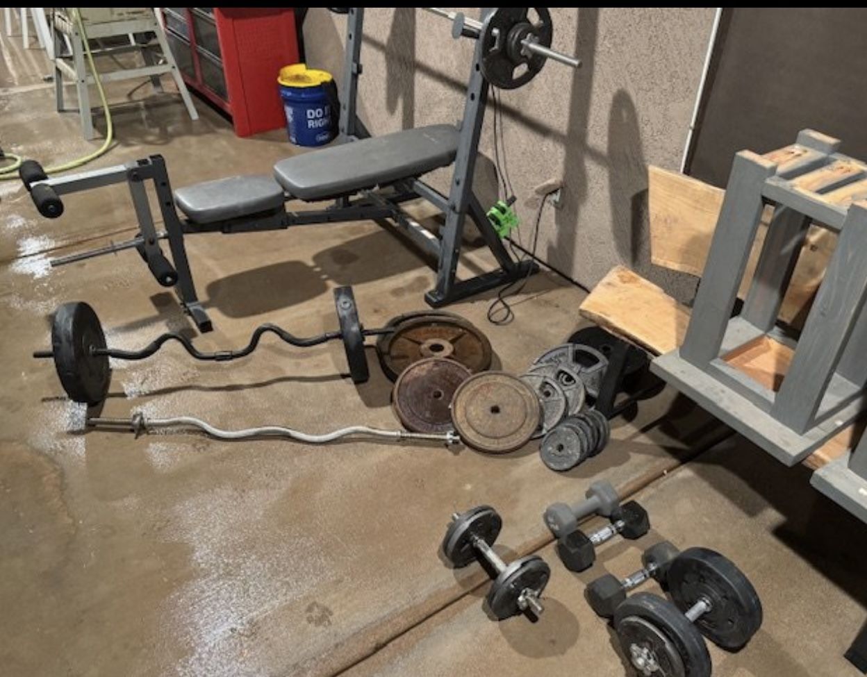 Home Gym Equipment and Weights