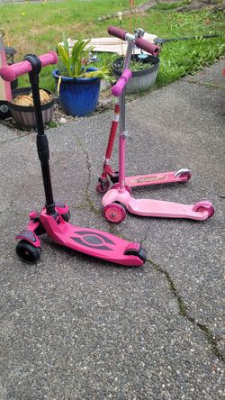 Small children's scooters
