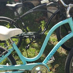 His & Hers Electras 7 Speed Both 