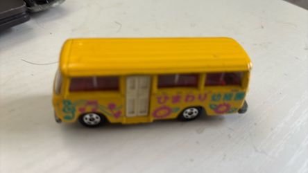Bus