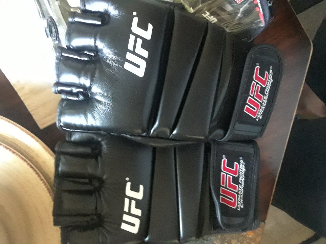 Ufc gloves