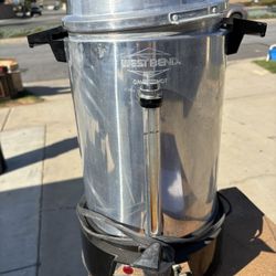 LARGE COFFEE URN/BREWER