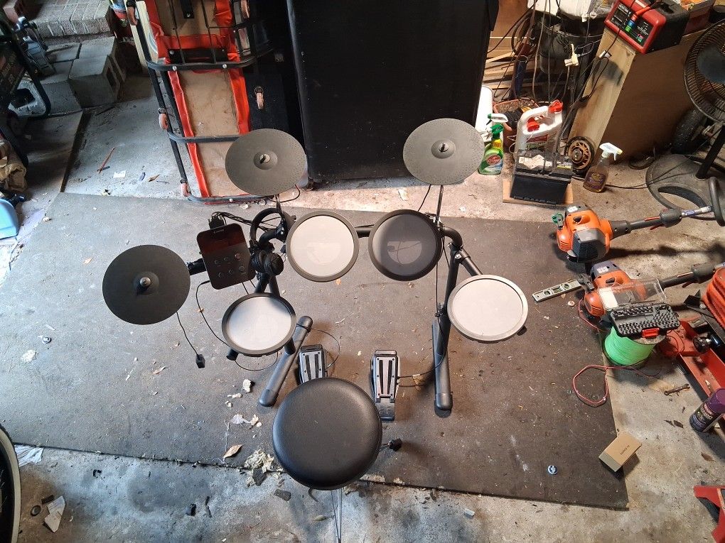 Donner Ded70 Electric Drumset
