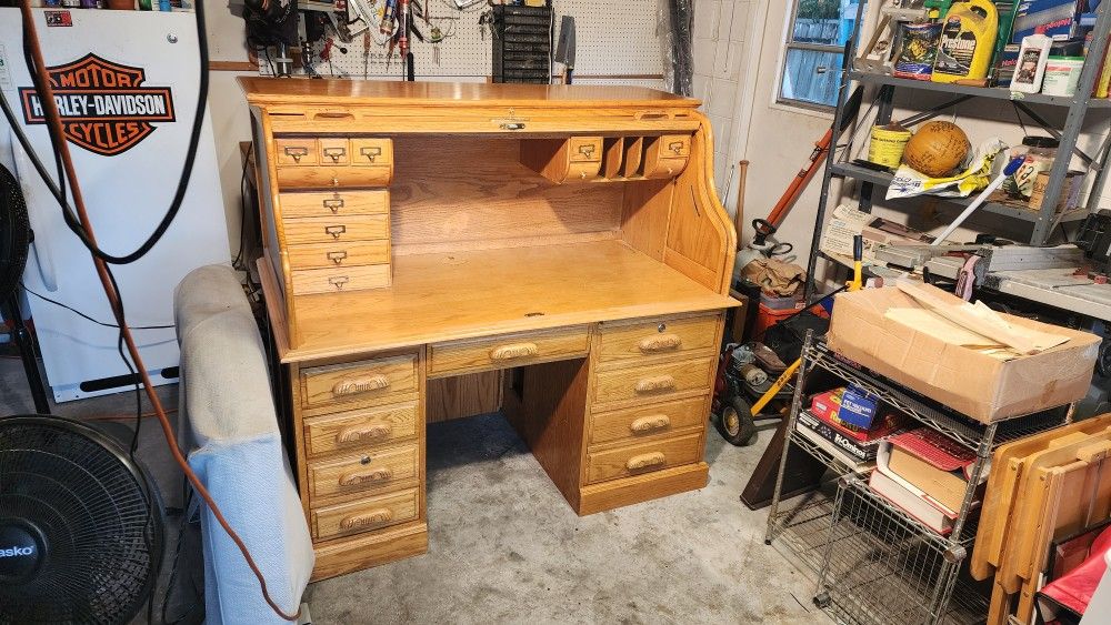 FULL SIZE SOLID OAK ROLLTOP DESK