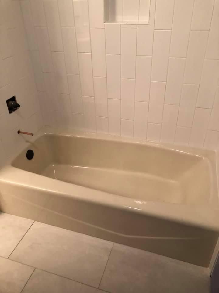 Bath Tub for Sale in Visalia, CA OfferUp