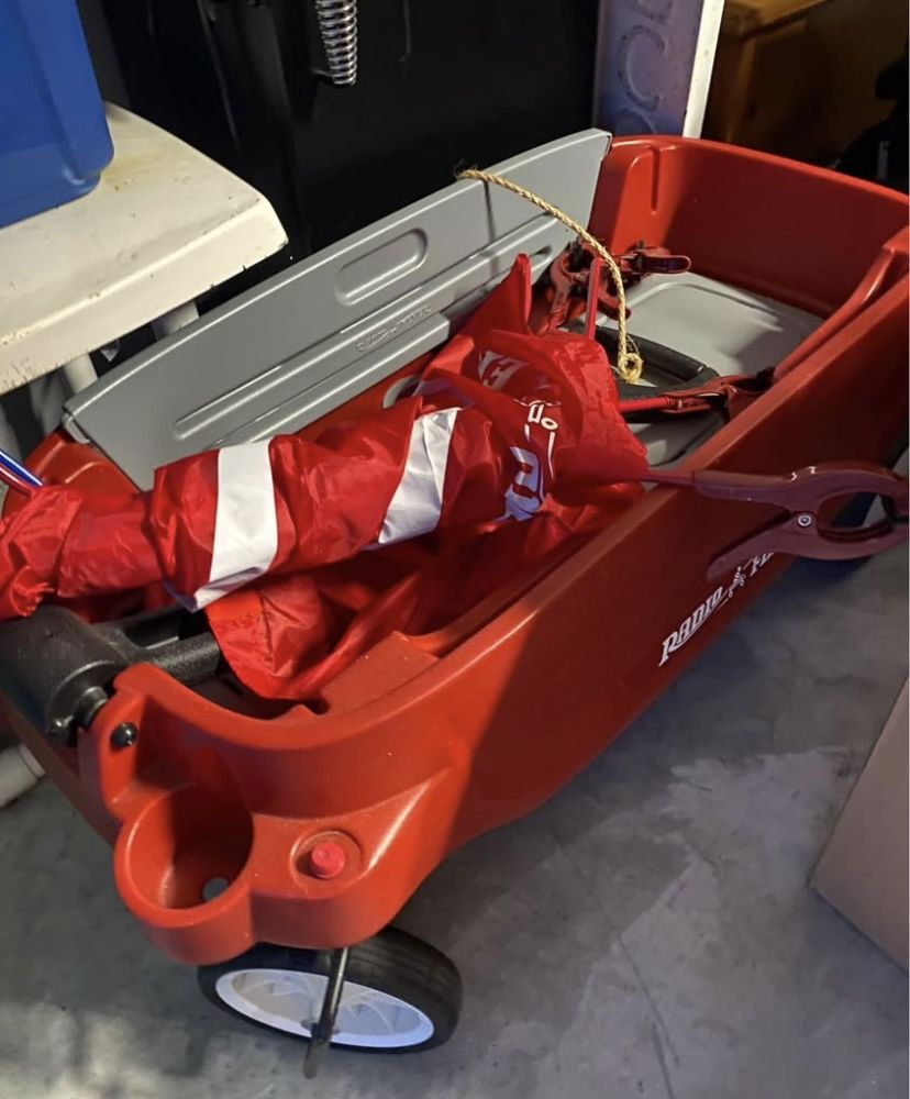 Radio Flyer Wagon