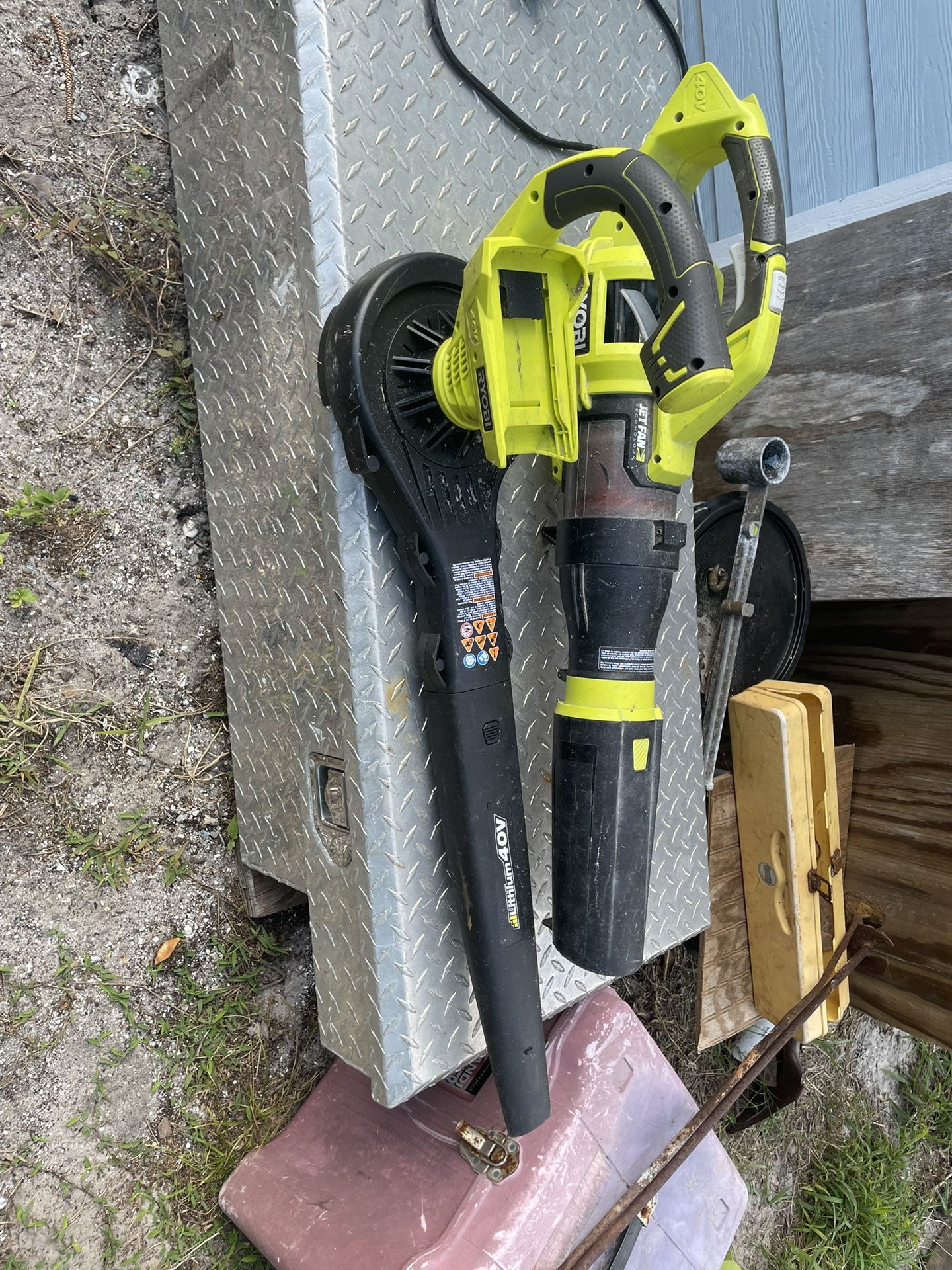 2 Electric Leaf Blowers