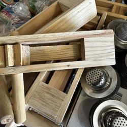 High School Graduation Noise Maker! Matraca De Madera! Para Las Graduaciones 