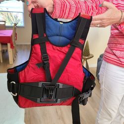 HARNESSES FOR WINGFOIL -  WINDSURF - WING -  SAIL - TRAINER KITES - ADULT AND KIDS SIZES!