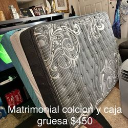 🛏️🛏️🛏️-$$$325 to $450 camas queen y matrimonial--multiple queen/Full size mattresses/box springs and twin size available too  (price is on each pic