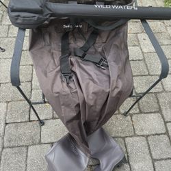 Fly Rod & Waders & Folding Dip Net