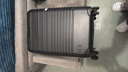 BÉIS Hard Shell Carry-On Luggage